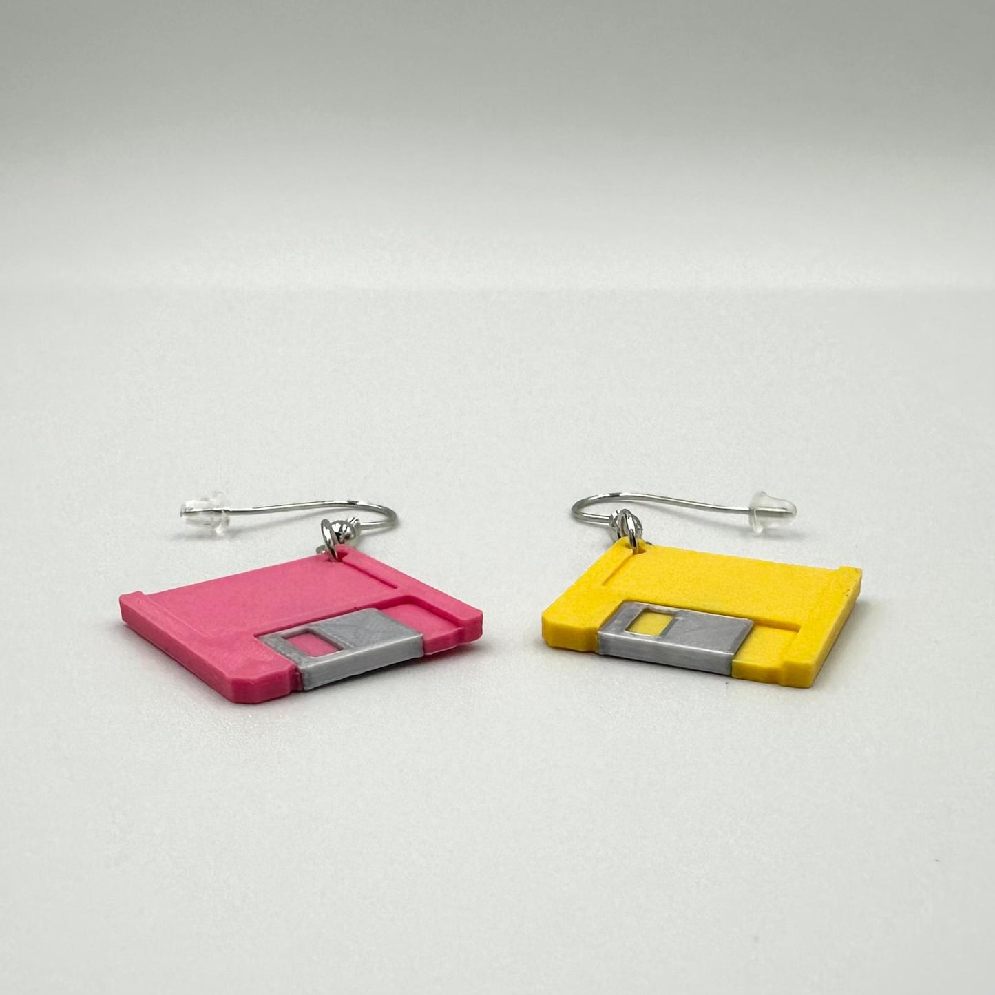 Retro Floppy Disk Earrings – 80s Pastel Geeky Jewellery