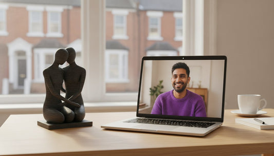 Heartwarming Gift Ideas for Long Distance Relationships: A British Guide to Staying Connected